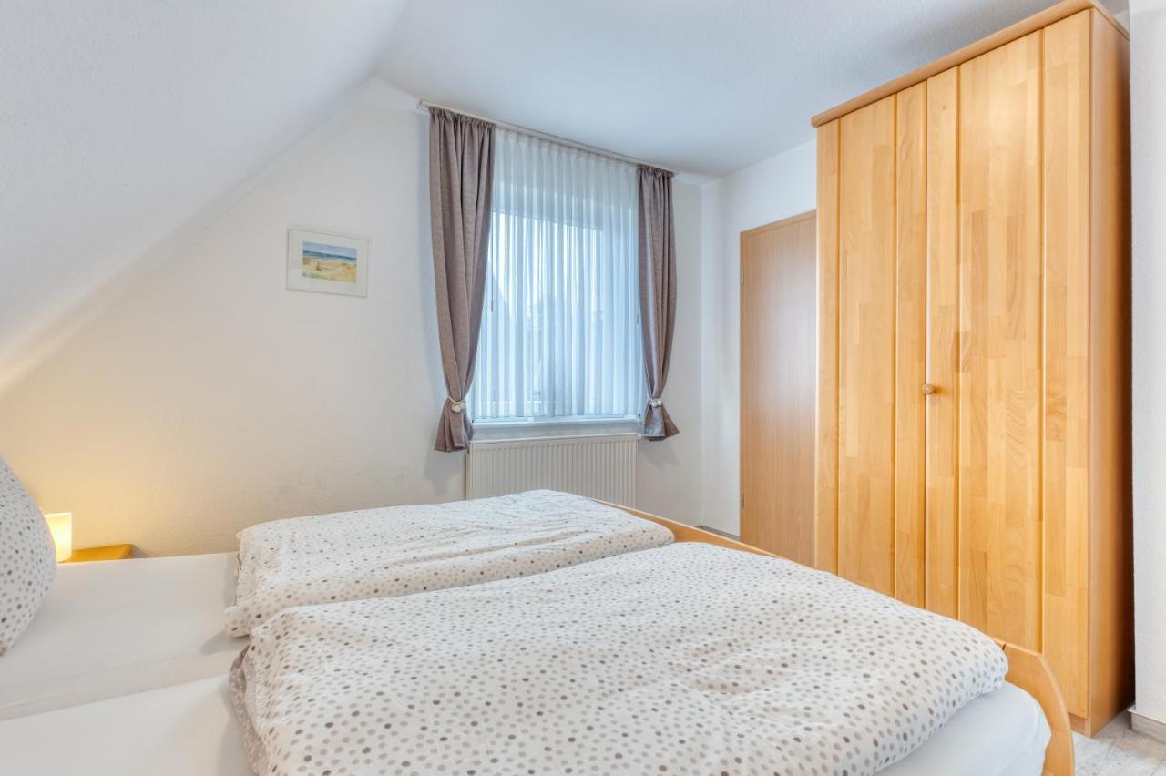 Waldrose Apartment *
